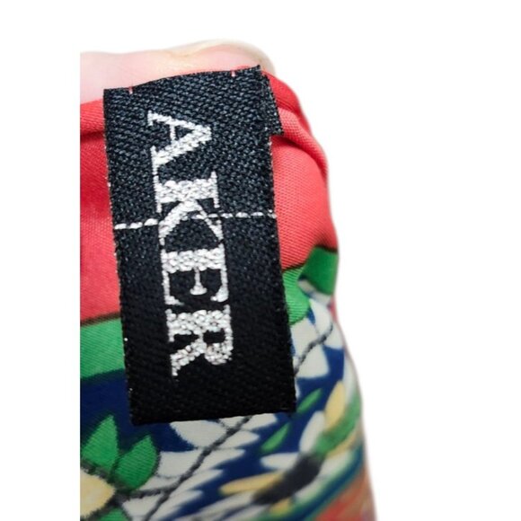 Aker, vintage silk scarf Size 34''x34'' - Picture 7 of 9